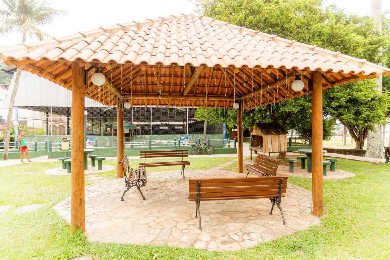 Apto A 800M Da Praia Do Jardim Em อังกราโดสเฮย์ส ภายนอก รูปภาพ